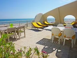 La Calypso Apartment *